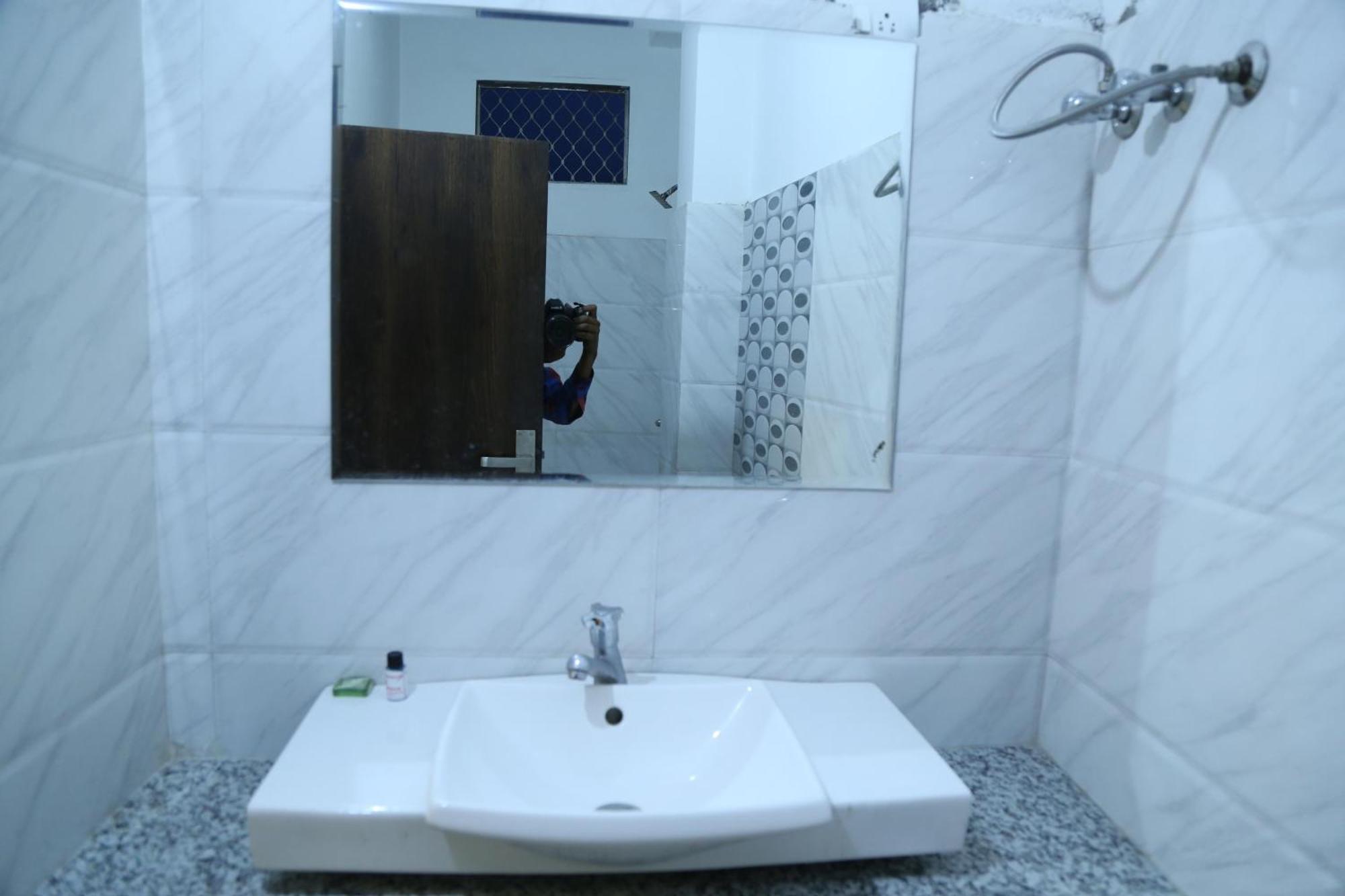 Hotel Krishna Palace Udaipur Exteriör bild