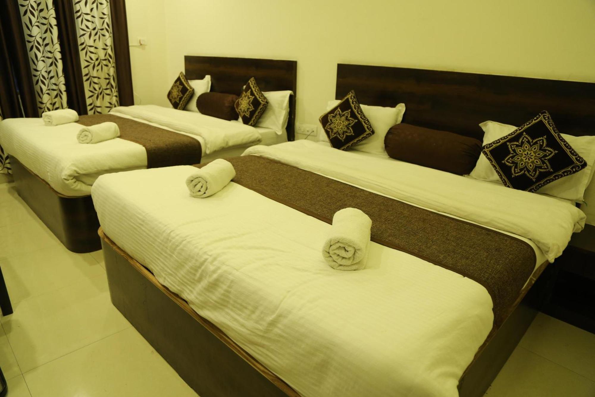 Hotel Krishna Palace Udaipur Exteriör bild