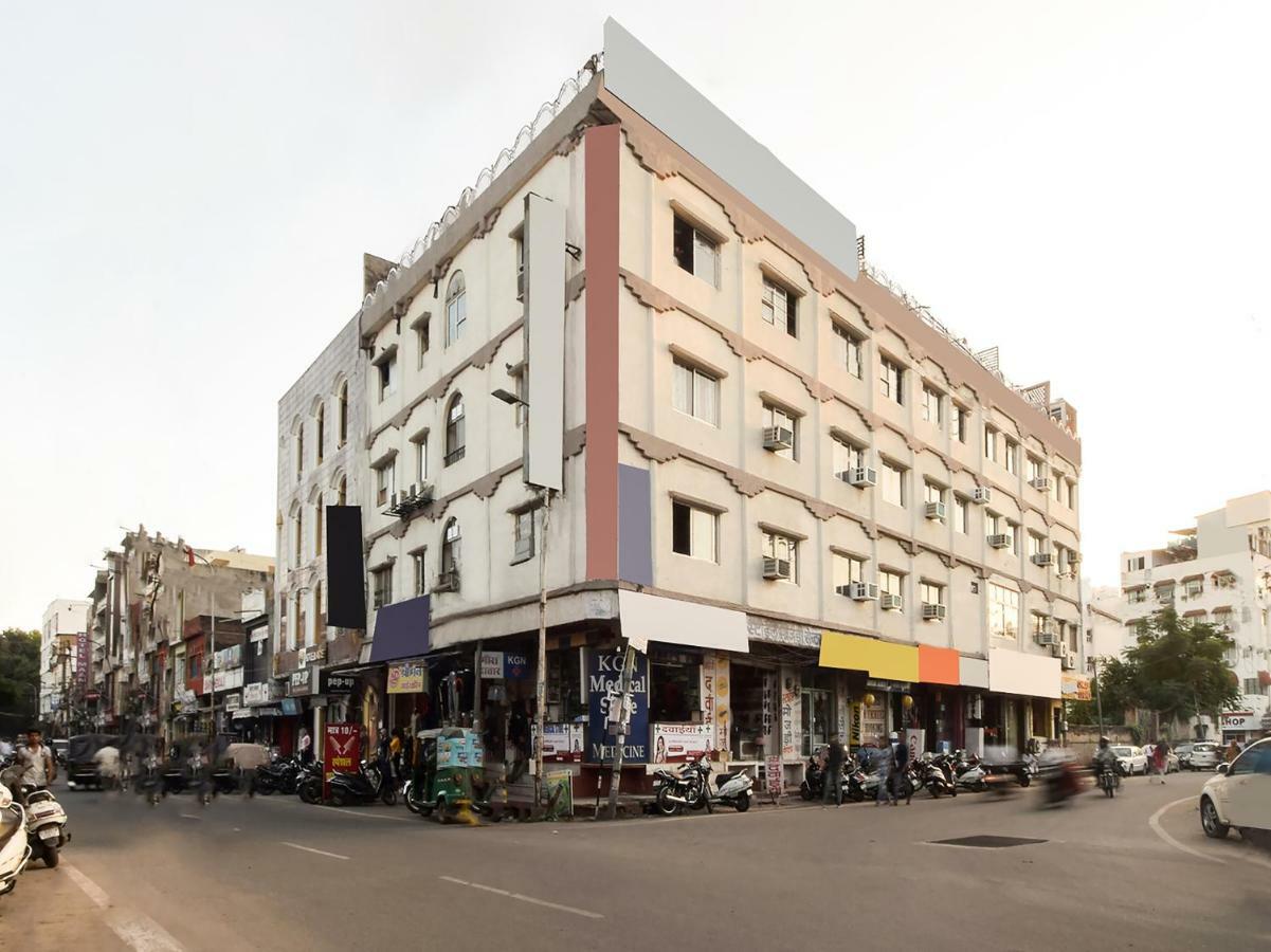 Hotel Krishna Palace Udaipur Exteriör bild