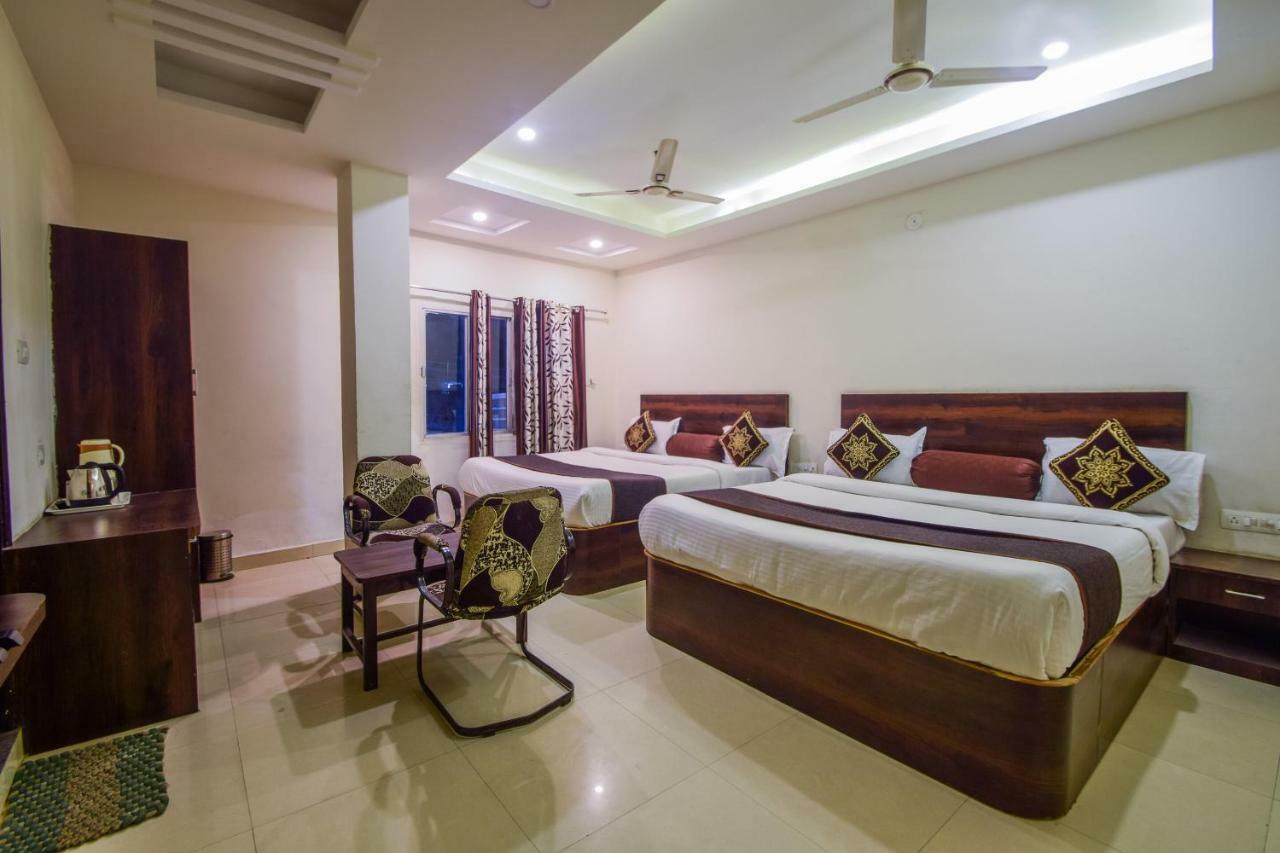 Hotel Krishna Palace Udaipur Exteriör bild
